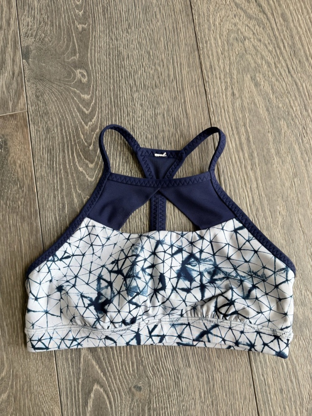 Lululemon Pedal Pace Bra in Star Crushed Silver Fox Deep Navy Size 4